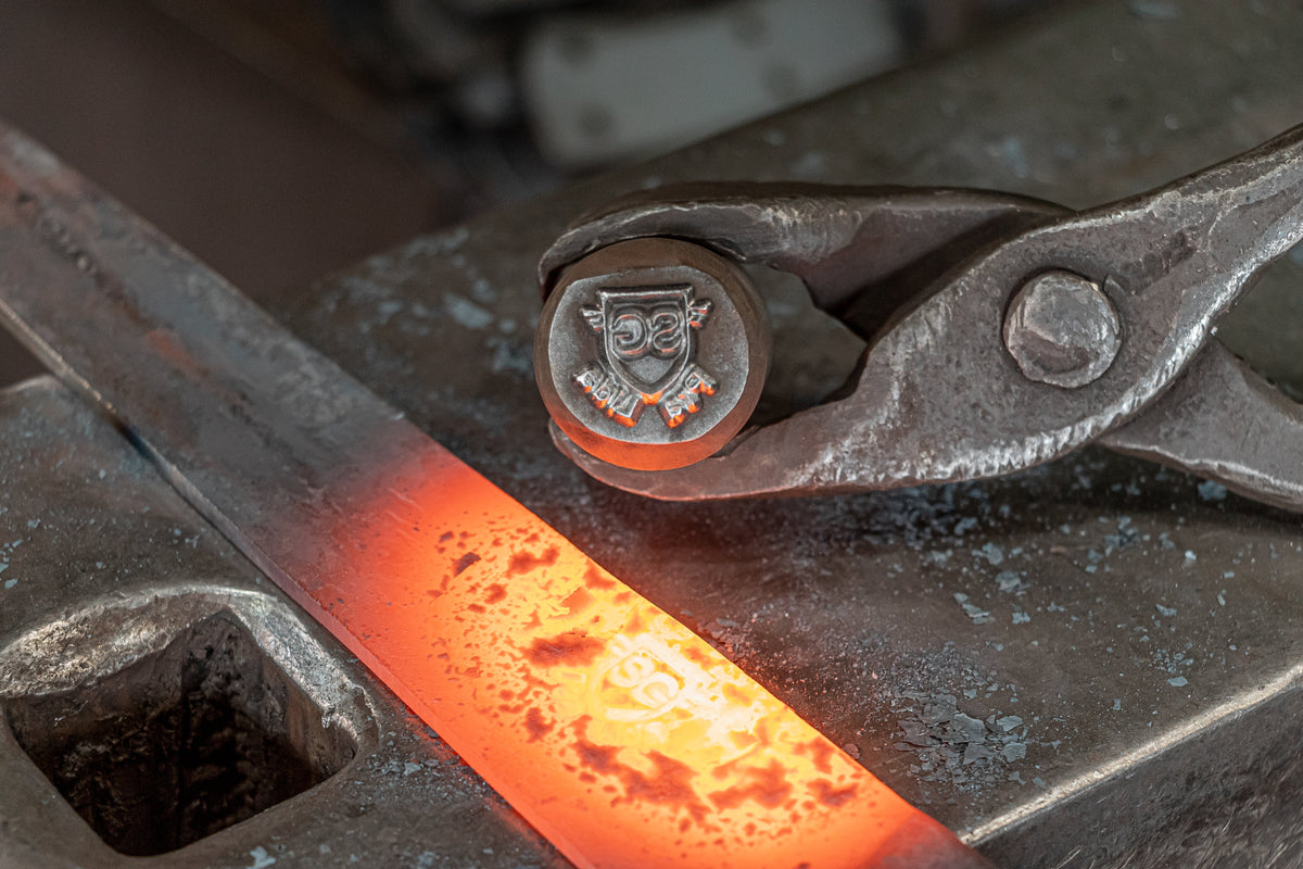 Faca Artesanal x Faca Industrial: Qual Vale o Investimento?