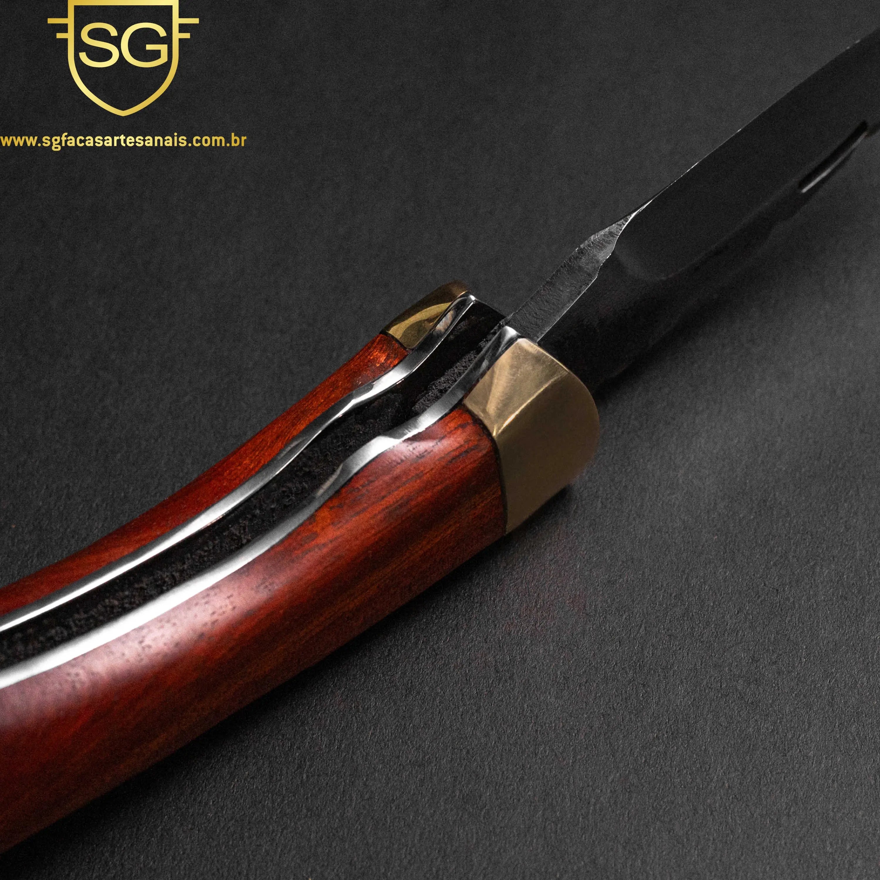 Canivete Forjado - Madeira nobre