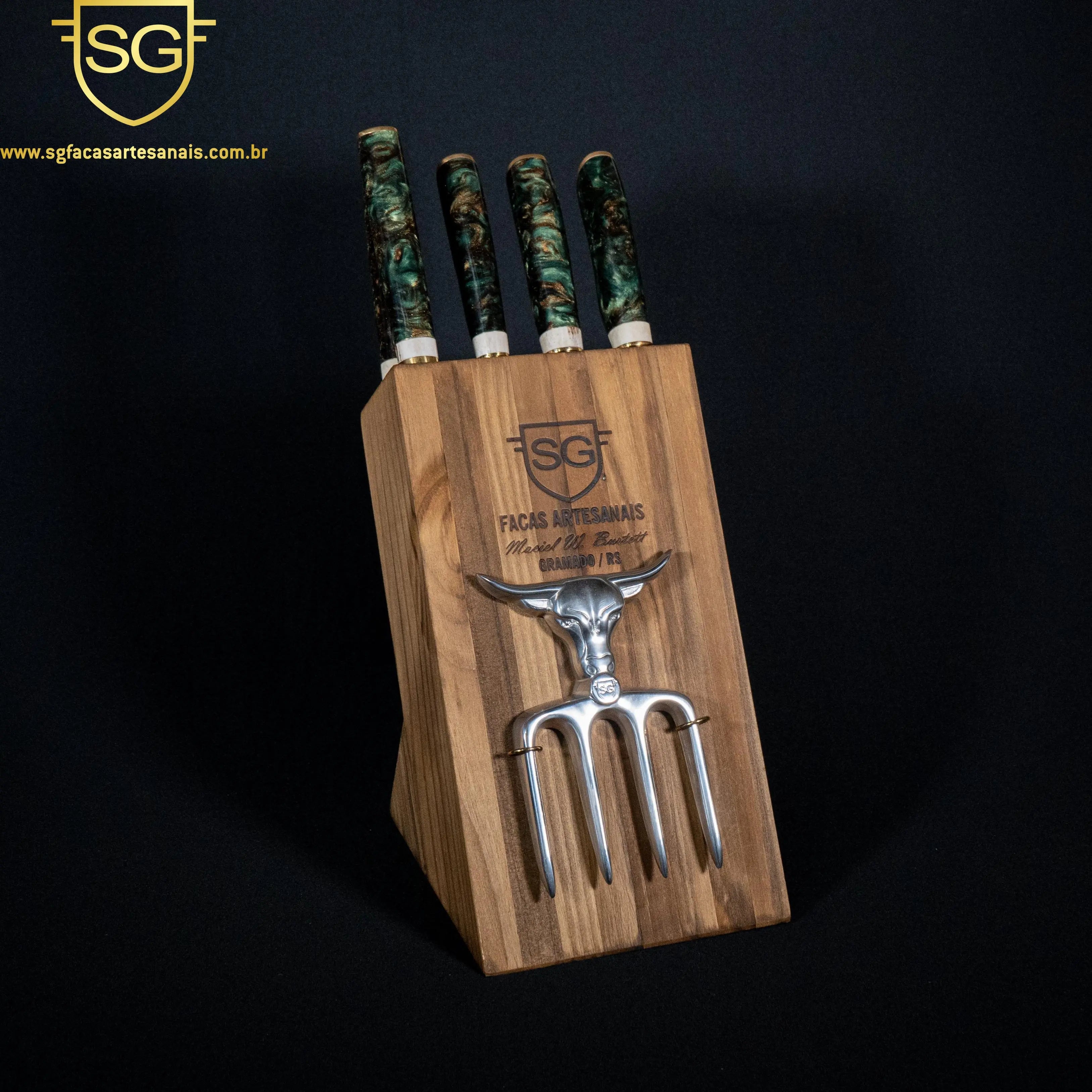 Cepo Churrasqueiro-Cabo Resina e Cervo