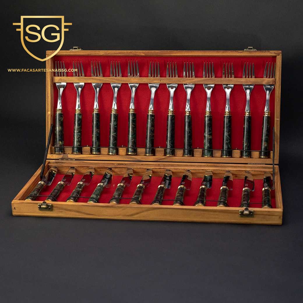 Conjunto de Talher Inox 24 Peças - Cabo Resina